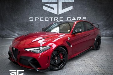 LIMITED Numer 076/500 / Sauber Aero Kit / Alfa™ Active Suspension